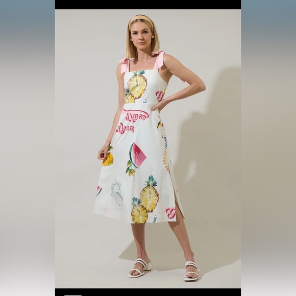 Sugarlips Dresses & Skirts - SugarLips Zahra Island Tyra Smocked Midi Ivory Multi